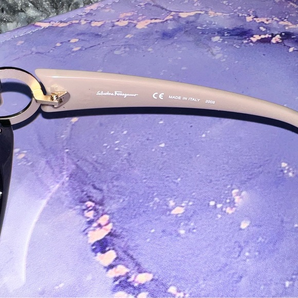 Salvatore Ferragamo Black Oval Sunglasses - Picture 5 of 10